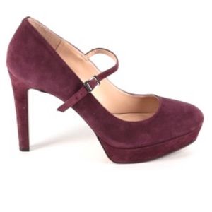 Vince Camuto solid Burgundy heels